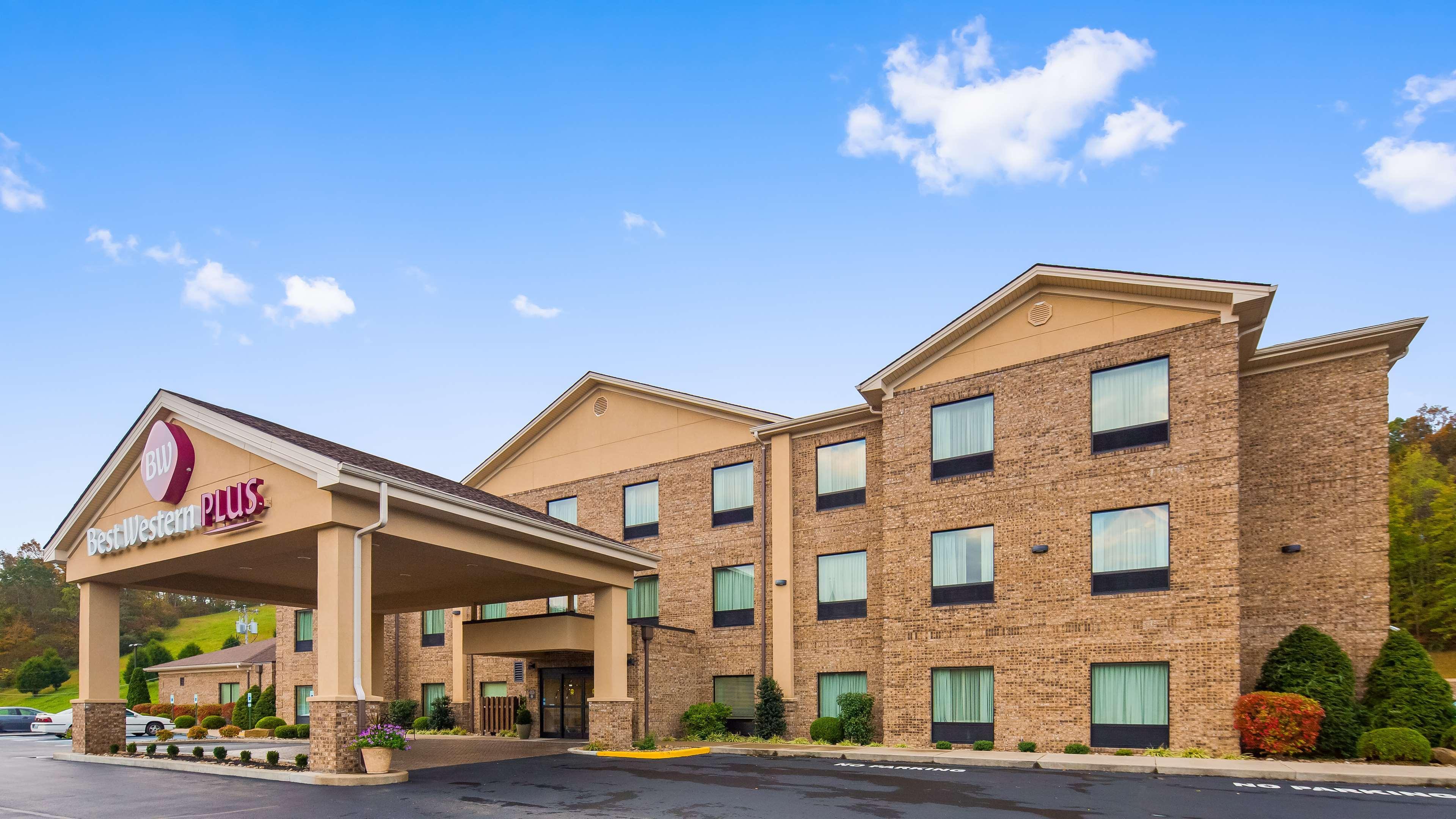 Best Western Plus Louisa Exterior photo