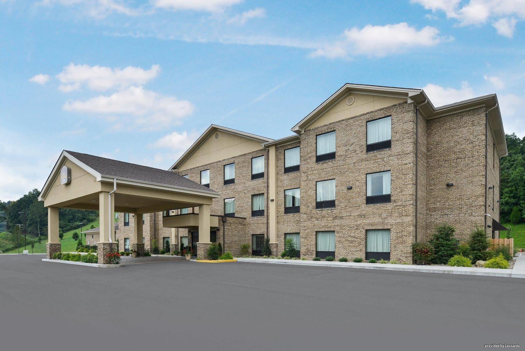Best Western Plus Louisa Exterior photo